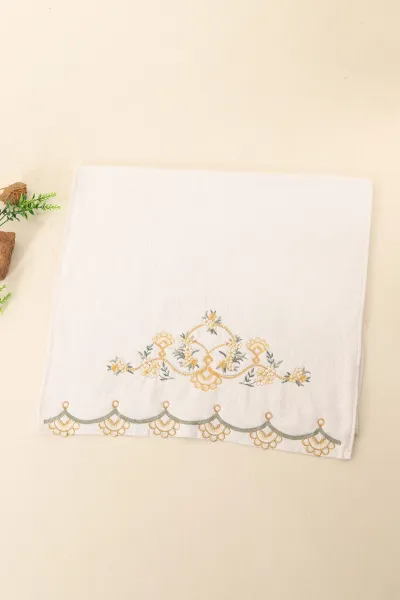 sari-50x90-cm-kadife-nakisli-havlu-288731