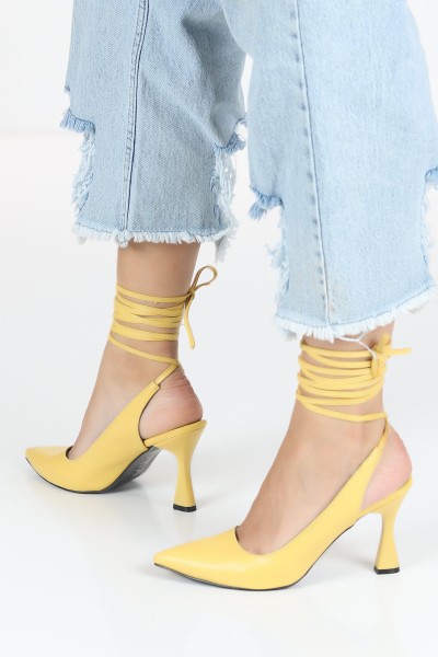 Sarı Bağlamalı Topuklu Ayakkabı 114288