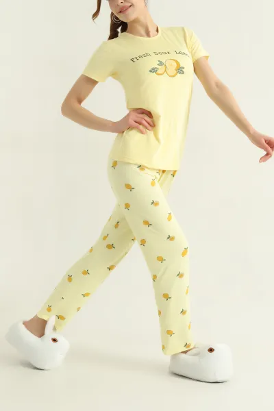 sari-baskili-viskon-kadin-pijama-takimi-347351