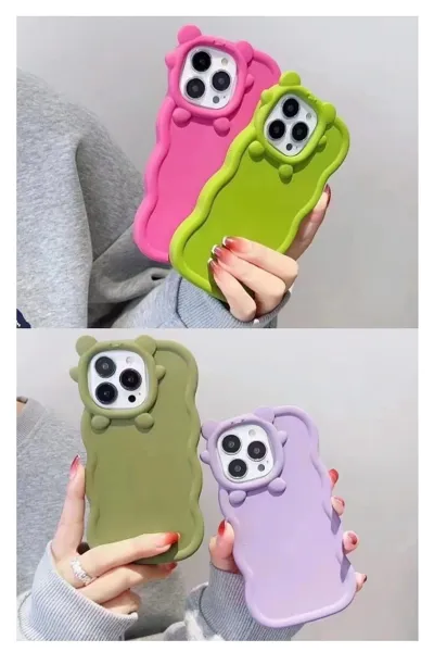 Sarı iPhone 14 Pro Uyumlu Micky Mouse Serisi Yumuşak Slikon Telefon Kılıfı 344121
