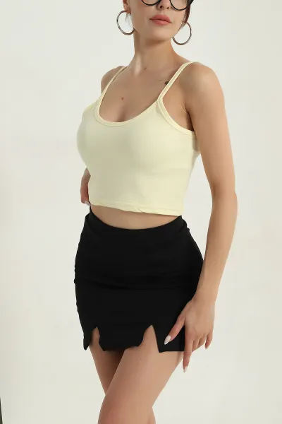 sari-palmiye-ip-askili-kadin-crop-379577
