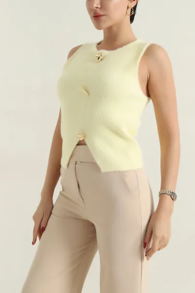 sari-sakalli-gold-dugmeli-kadin-suveter-418269