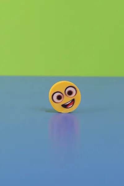 Silka Smile Yuvarlak Şekilli Emoji  Silgi 284607