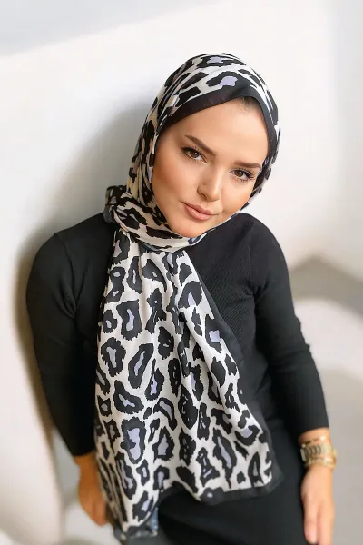 Siyah 180x70 Leopar Desenli Dijital Baskılı Pamuk Şal 323043