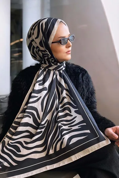 Siyah 180x70 Zebra Desenli Dijital Baskılı Pamuk Şal 323045