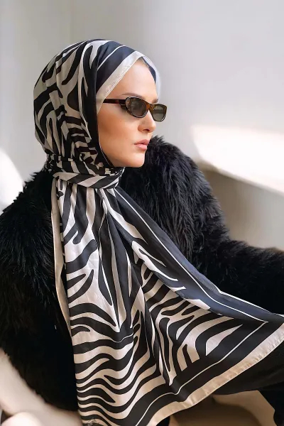Siyah 180x70 Zebra Desenli Dijital Baskılı Pamuk Şal 323045
