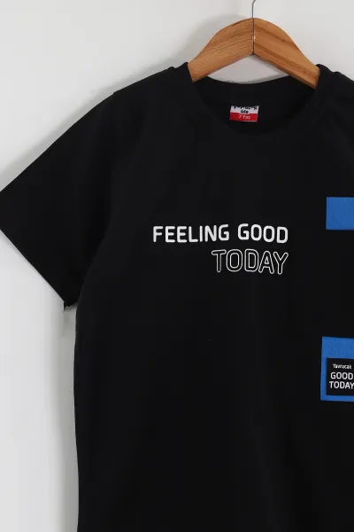 Siyah (2-10 Yaş)Feeling Good Baskılı Önden Cep Detaylı  Şortlu Penye Erkek Çocuk Yazlık Takım 437817