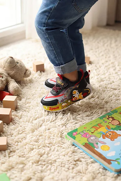 Siyah ( 22 - 25 ) Cırtlı Bağcıklı Işıklı Erkek Bebek Spor Ayakkabı 432751