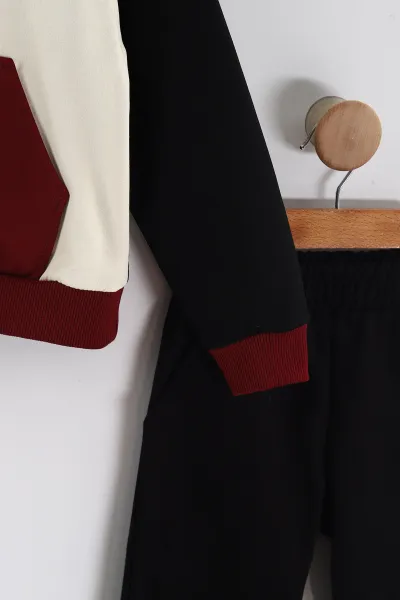 Siyah (3-10 Yaş) Kanguru Cepli  Kapüşonlu ve Garnili Sweatli Gabardin Pantolonlu Erkek Çocuk Takım 443375