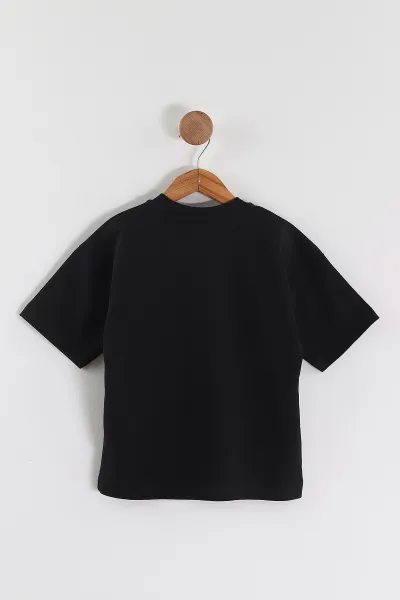 Siyah (3-10 Yaş) Karakter Baskılı Oversize Erkek Çocuk Tişört 469010