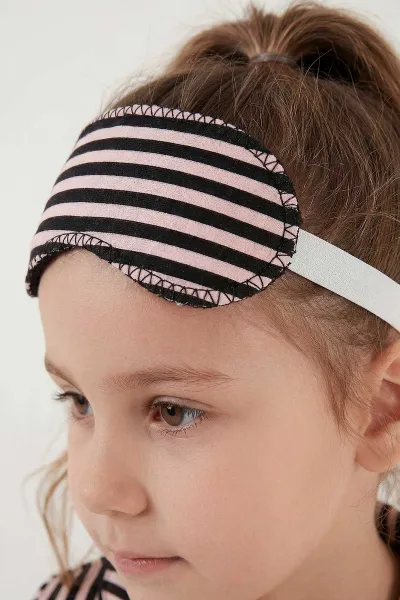 Siyah (4-12 Yaş) Çizgili  Kısa Kol Ön Düğmeli Göz Bandı Detaylı Kız Çocuk Pijama Takım 453257