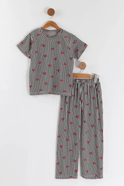 Siyah (4-16 Yaş) Fiyonk Desenli Kız Çocuk Pijama Takım 466328