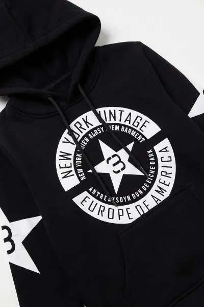 Siyah (4-12 Yaş) Yazı Baskılı Kanguru Cepli ve Kapüşonlu 3 İp Şardonlu Erkek Çocuk Sweatshirt 497558
