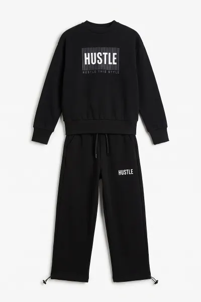 Siyah (5-10 Yaş)Hustle Kabartma Baskılı Oysho Erkek Çocuk Takım 497525