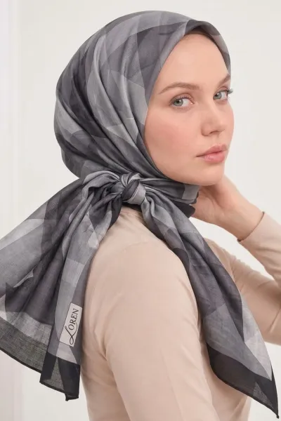 Siyah 90x90 Cm Dijital Baskılı Prizma Desen Soft Eşarp 498510