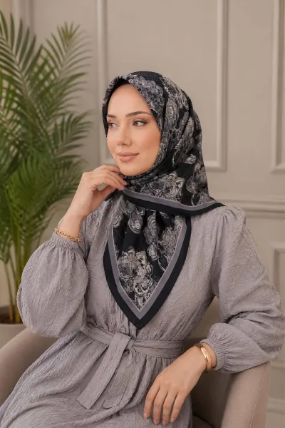 siyah-95x95-cm-dijital-baskili-mercan-desen-soft-esarp-473263