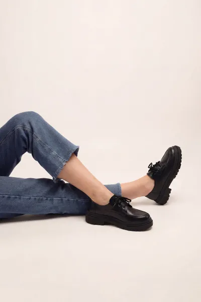 Siyah Bağcıklı Kadın Loafer Ayakkabı 433531