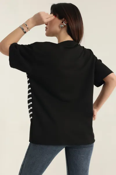 Siyah Baskılı Bisiklet Yaka Oversize Bayan Tişört 337664