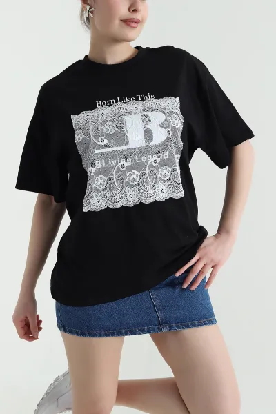 Siyah Baskılı Dantelli Oversize Süprem Kadın Tişört 451174
