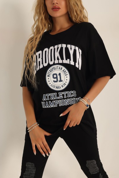 Siyah Baskılı Nakışlı Oversize Tişört 192585
