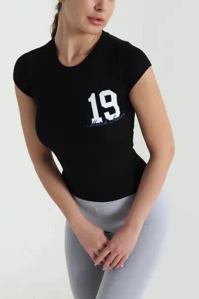 siyah-baskili-suprem-kadin-tisort-461674