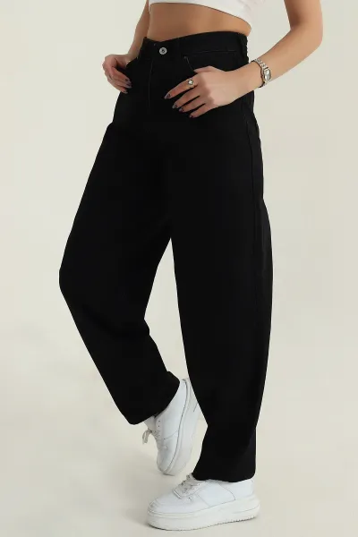Siyah Bel Tokalı Baggy Kadın Kot Pantolon 409633