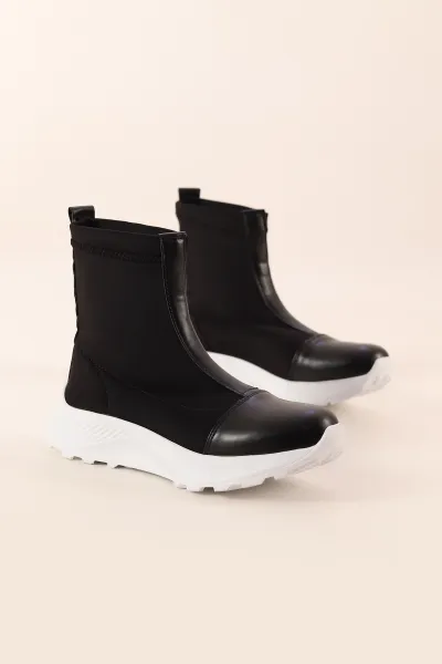 Siyah Beyaz Kalın Taban Scuba Bot 407740