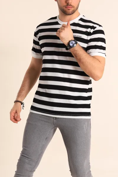 Siyah Beyaz Regular Fit Çizgili Yazı Detay Erkek Tişört 252184