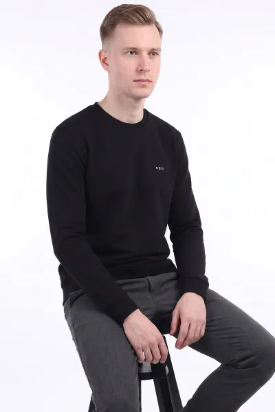 Siyah Bisiklet Yaka Yazı Detaylı Erkek Sweatshirt 492042