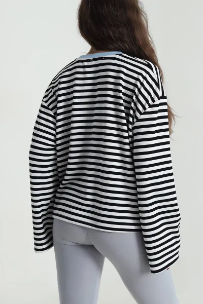 Siyah Çizgili Baskılı Kadın Sweatshirt 494409