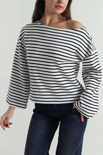 Siyah Çizgili Kayık Yaka Modal Kadın Bluz 499861
