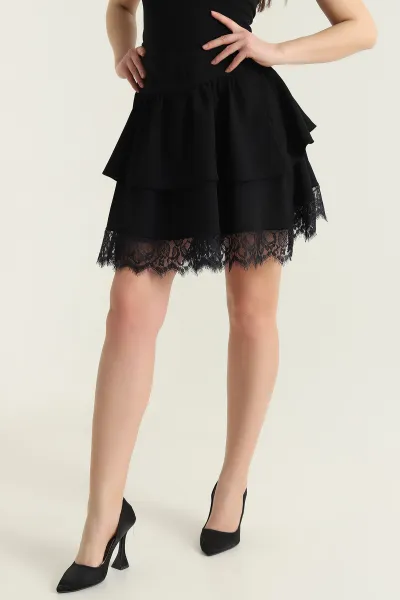 Siyah Dantel Detay Volanlı Crep Kadın Etek 429216