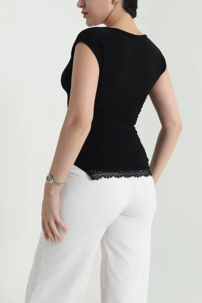 Siyah Dantelli Büzgülü Likralı Sandy Kadın Bluz 469483