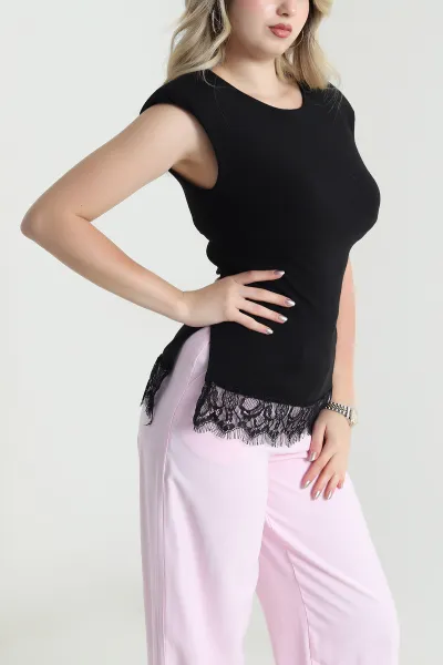Siyah Dantelli Büzgülü Penye Kadın Bluz 462385