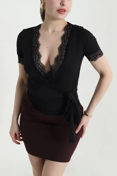 Siyah Dantelli Sandy Kadın Bluz 442274