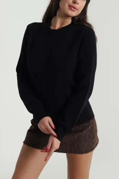 siyah-dugmeli-kadin-triko-hirka-490262