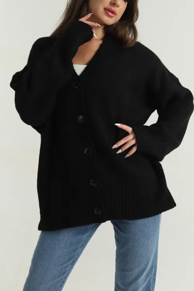 Siyah Düğmeli Oversize Kadın Triko Hırka 401056