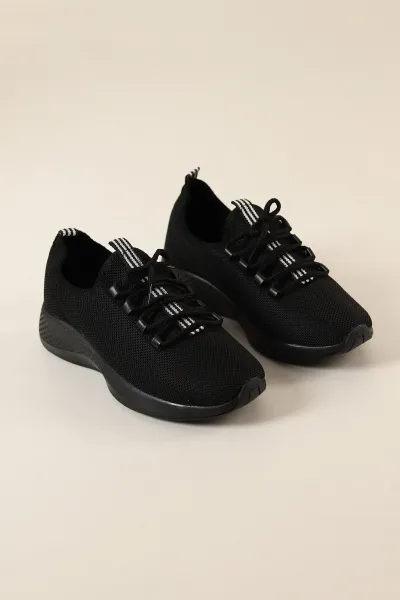 Siyah Fileli Şerit Detay Bağcıklı Spor Ayakkabı 265032