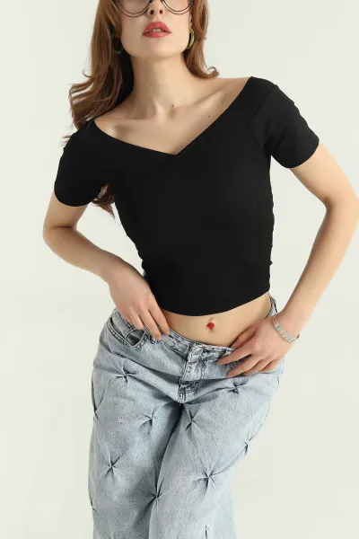 Siyah Fitilli Likralı Kısa Kol Bluz 336262