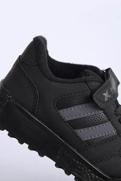 Siyah Füme (31-35 Filet) Yan  Şeritli Cırtlı Kalın Taban Erkek Çocuk Spor Ayakkabı 309110
