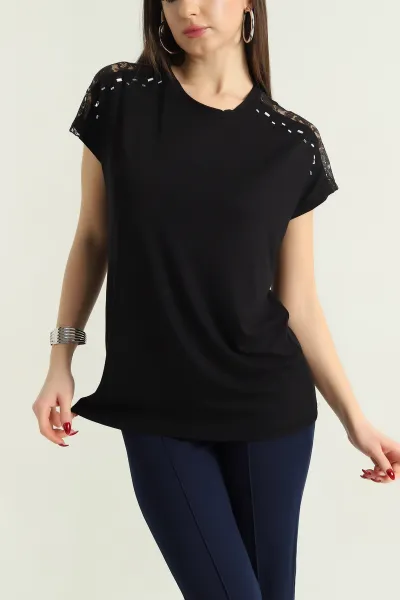 Siyah Güpürlü Taşlı Çilek Kumaş Bluz 334558