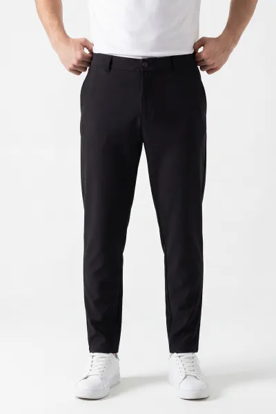 siyah-havuc-kesim-parasut-kumas-erkek-pantolon-449963