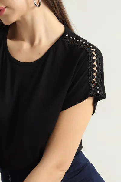 Siyah İncili Dantelli Çilek Bluz 334546