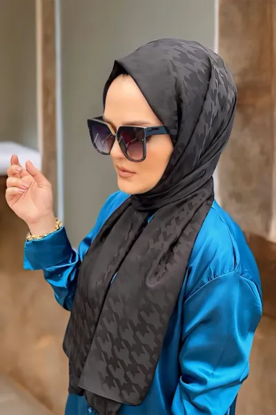 Siyah İpeksi Jakarlı Kazayagı Şal  280053