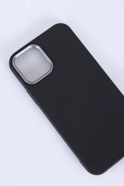 Siyah İPhone 12 Uyumlu Armory Serisi Sert Slikon Telefon Kılıfı 390220