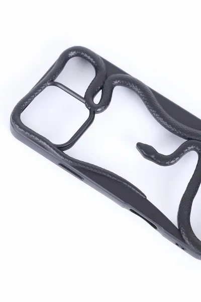 Siyah İPhone 14 Uyumlu Desenli Snake Serisi Sert Slikon Telefon Kılıfı 390760