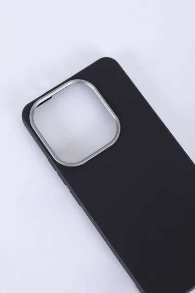 Siyah İPhone 16 Pro Uyumlu Armory Serisi Sert Slikon Telefon Kılıfı 390252