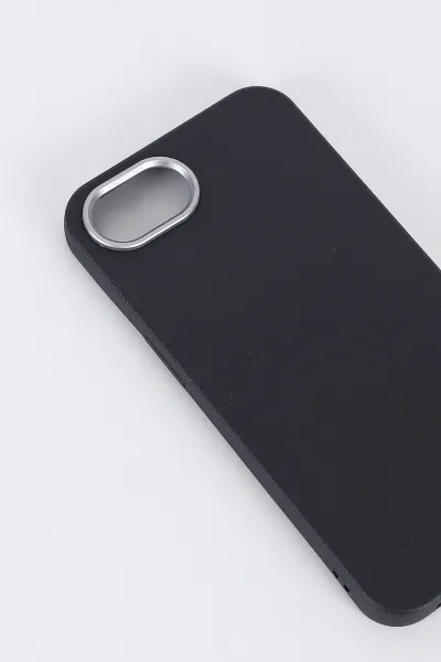 Siyah İPhone SE4 16E Uyumlu Armory Serisi Sert Slikon Telefon Kılıfı 396955