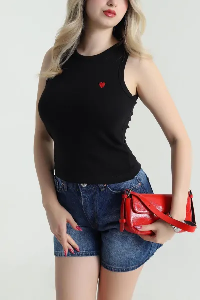 Siyah Kalp Nakışlı Kadın Atlet 475692