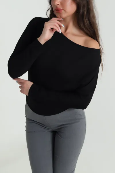Siyah Kayık Yaka Oysho Kadın Bluz 482165